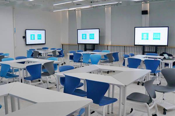 南開大學(xué) 上新 16間研討型智慧教室